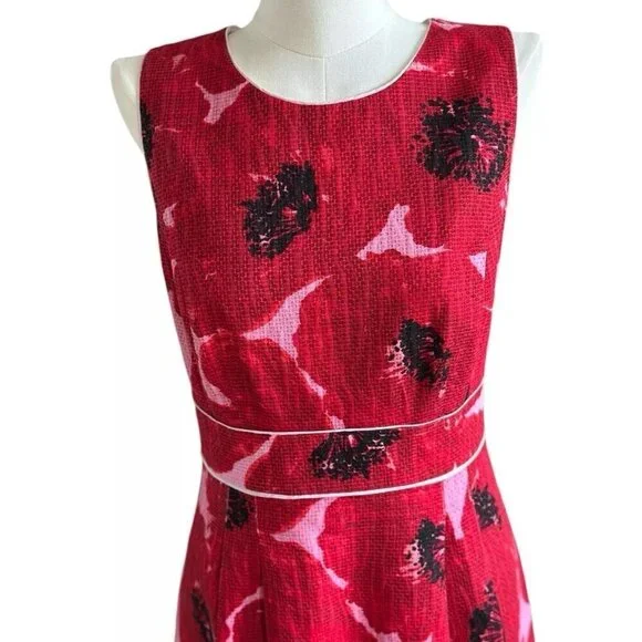 Ann Taylor Red Round Neck Sleeveless Lined Dress w/Zipper Closure - Picture 6 of 11